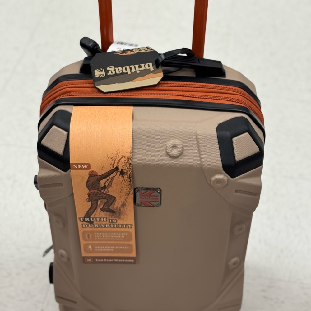 Britbag luggage carry on 22”